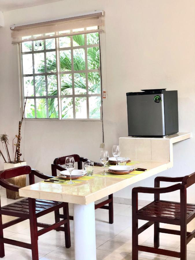 Lunas Apartment ปาเลงเก ภายนอก รูปภาพ
